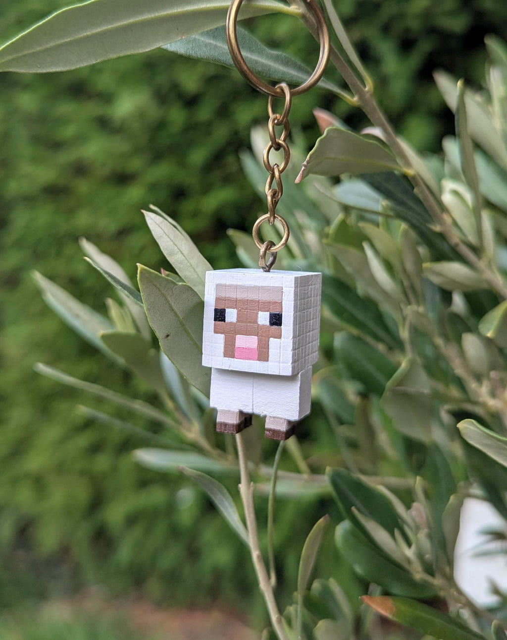 Minecraft Inspired Wooden Keyrings – Handmade & Hand-Painted, Creeper, Bee, Chicken, Sheep and Ghast