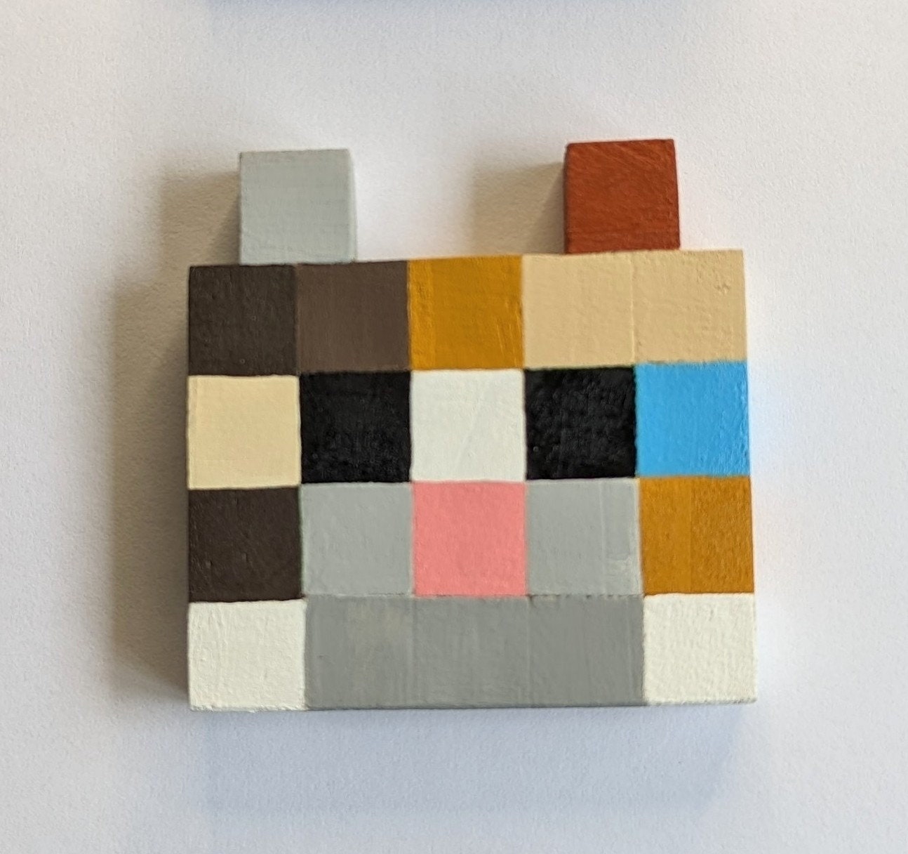 Cat faces. Choose your favourite Minecraft cats and give them a cozy home.